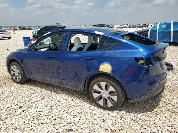 7SAYGDEE7PA195018 2023 TESLA MODEL Y - Image 2
