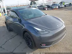 7SAYGDEE7PA196038 2023 TESLA MODEL Y