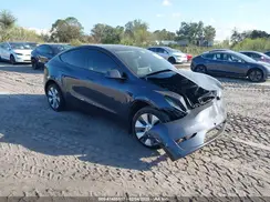 7SAYGDEE7PA196783 2023 TESLA MODEL Y