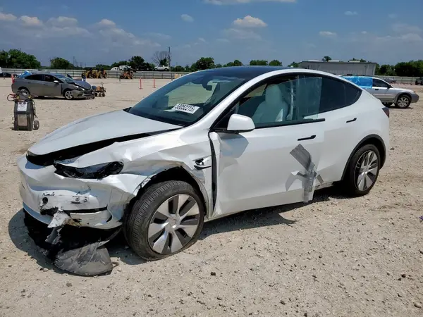 7SAYGDEE7PA202887 2023 TESLA MODEL Y - Image 1