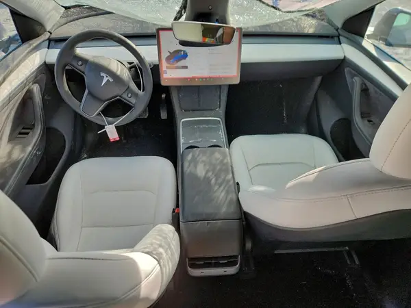 7SAYGDEE7PA203246 2023 TESLA MODEL Y - Image 8