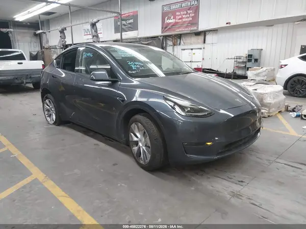 7SAYGDEE7PA204946 2023 TESLA MODEL Y - Image 1
