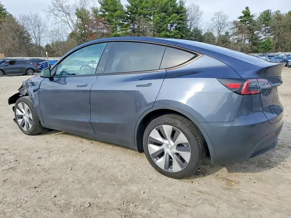 7SAYGDEE7PA207894 2023 TESLA MODEL Y - Image 2