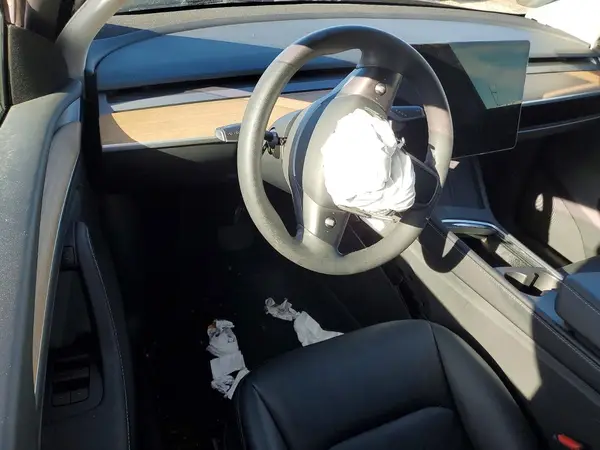 7SAYGDEE7PA208544 2023 TESLA MODEL Y - Image 8