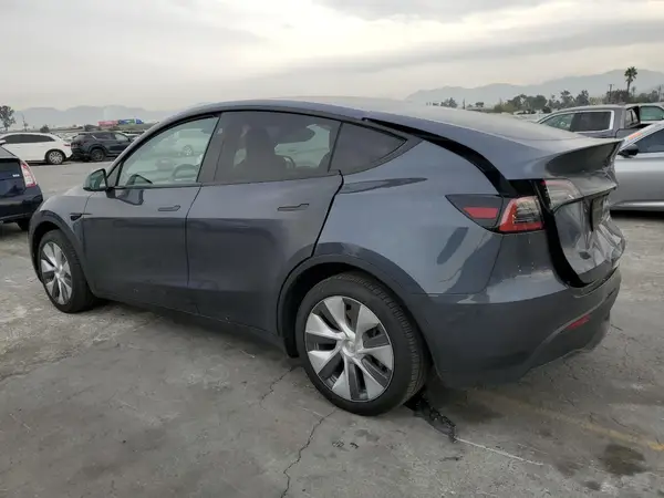 7SAYGDEE7PA209404 2023 TESLA MODEL Y - Image 2