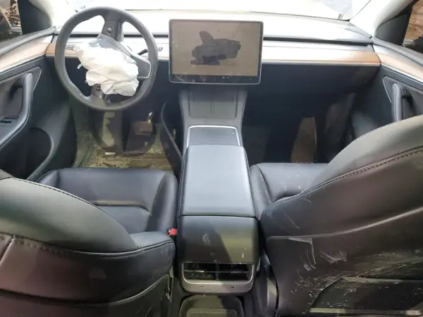 7SAYGDEE7PF586415 2023 TESLA MODEL Y - Image 8