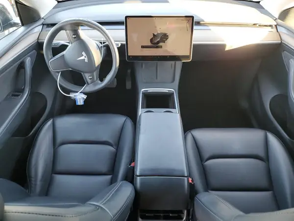 7SAYGDEE7PF587693 2023 TESLA MODEL Y - Image 8