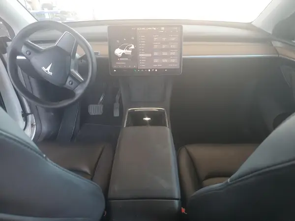 7SAYGDEE7PF599701 2023 TESLA MODEL Y - Image 8