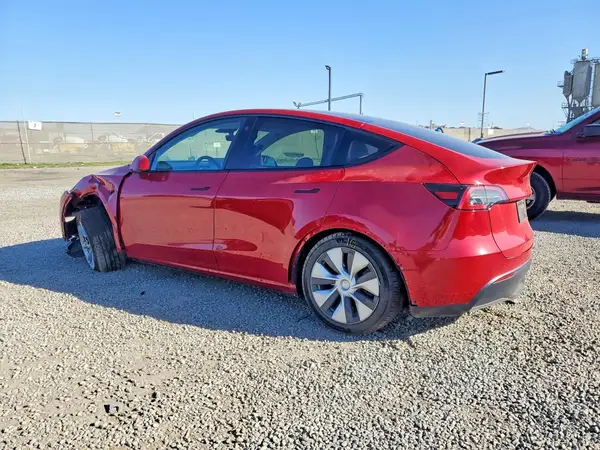 7SAYGDEE7PF601611 2023 TESLA MODEL Y - Image 2