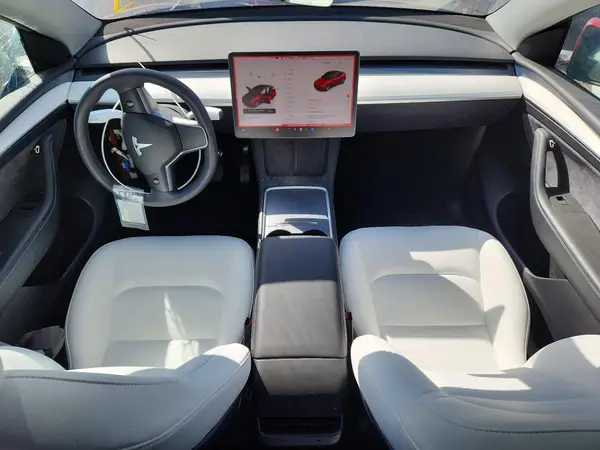 7SAYGDEE7PF601611 2023 TESLA MODEL Y - Image 8