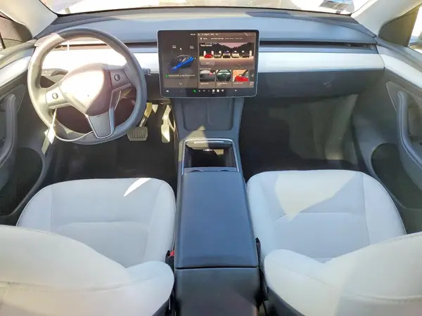 7SAYGDEE7PF610289 2023 TESLA MODEL Y - Image 8