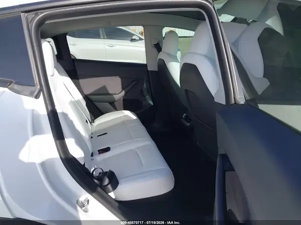 7SAYGDEE7PF616528 2023 TESLA MODEL Y - Image 8