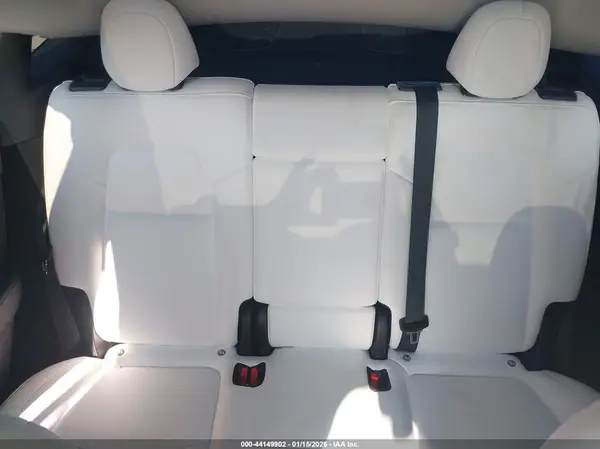 7SAYGDEE7PF620675 2023 TESLA MODEL Y - Image 8