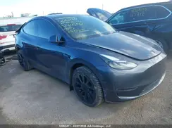 7SAYGDEE7PF643132 2023 TESLA MODEL Y