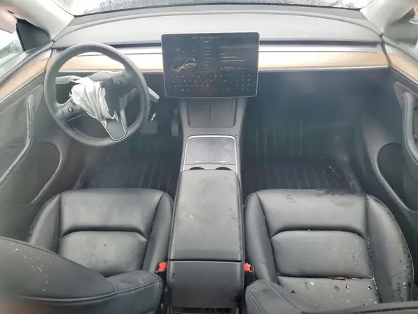 7SAYGDEE7PF660304 2023 TESLA MODEL Y - Image 8