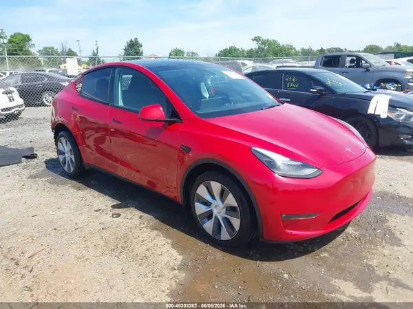 7SAYGDEE7PF667849 2023 TESLA MODEL Y - Image 1