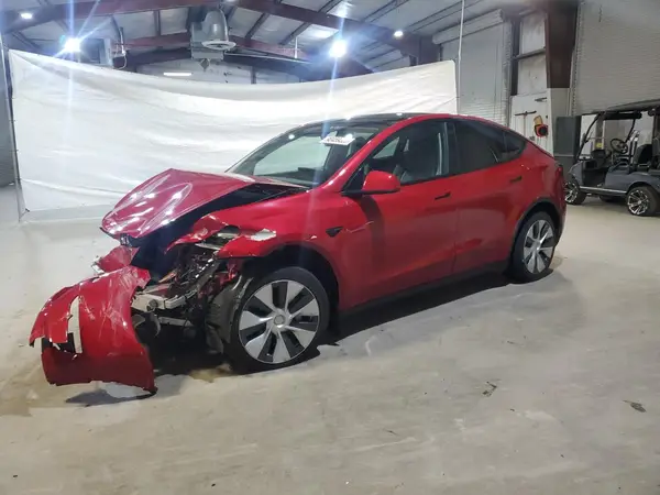7SAYGDEE7PF668421 2023 TESLA MODEL Y - Image 1
