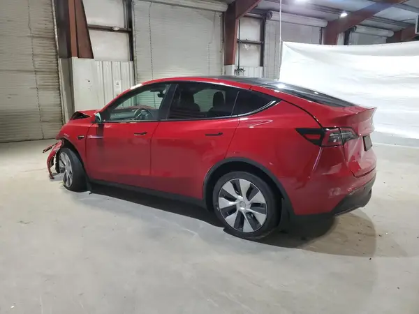 7SAYGDEE7PF668421 2023 TESLA MODEL Y - Image 2