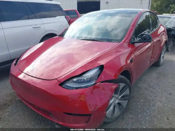 7SAYGDEE7PF673151 2023 TESLA MODEL Y - Image 2