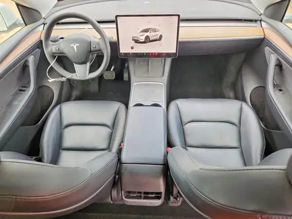 7SAYGDEE7PF690919 2023 TESLA MODEL Y - Image 8
