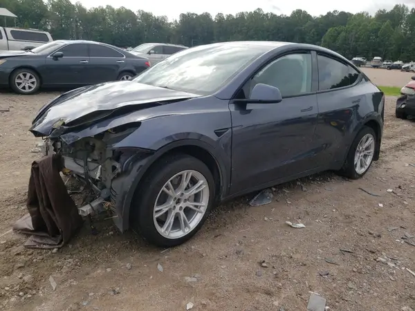 7SAYGDEE7PF700526 2023 TESLA MODEL Y - Image 1