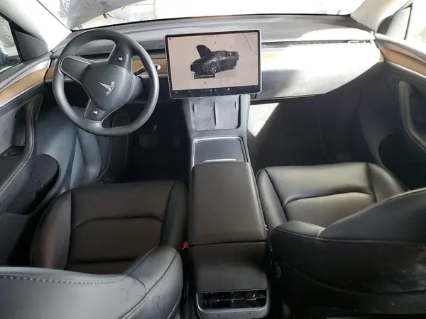 7SAYGDEE7PF748544 2023 TESLA MODEL Y - Image 8