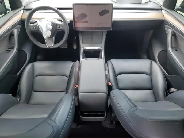 7SAYGDEE7PF750200 2023 TESLA MODEL Y - Image 8