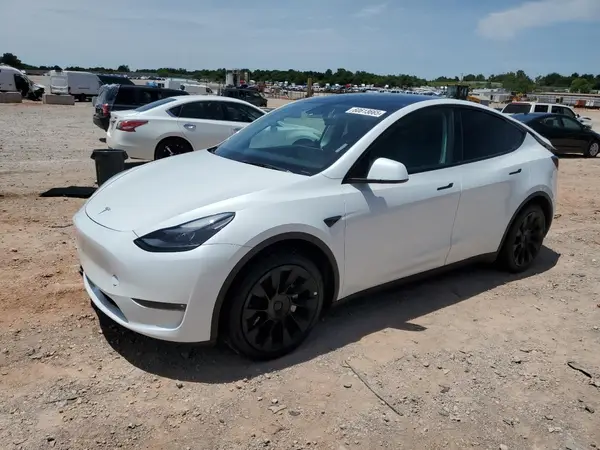 7SAYGDEE7PF754246 2023 TESLA MODEL Y - Image 1