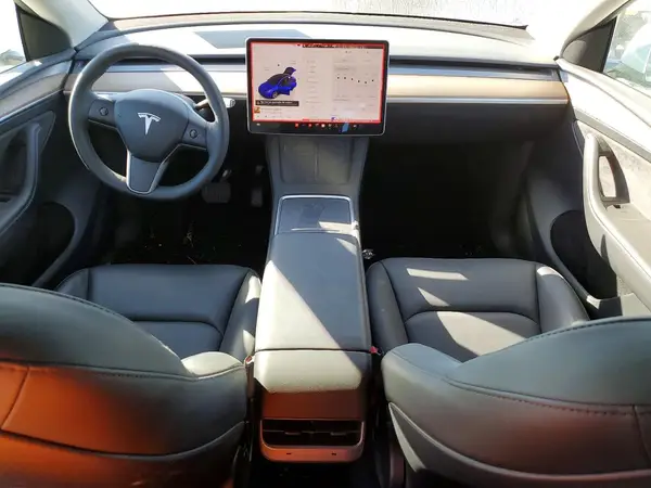 7SAYGDEE7PF764517 2023 TESLA MODEL Y - Image 8