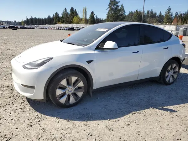 7SAYGDEE7PF788932 2023 TESLA MODEL Y - Image 1
