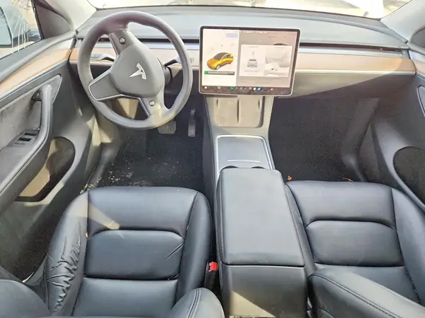 7SAYGDEE7PF790499 2023 TESLA MODEL Y - Image 8