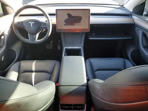 7SAYGDEE7PF796738 2023 TESLA MODEL Y - Image 8
