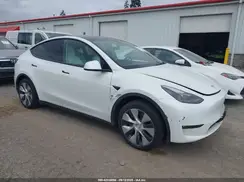 7SAYGDEE7PF811898 2023 TESLA MODEL Y