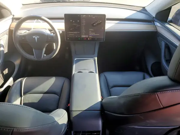 7SAYGDEE7PF813098 2023 TESLA MODEL Y - Image 8