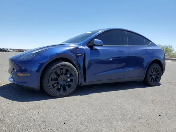 7SAYGDEE7PF815904 2023 TESLA MODEL Y - Image 1