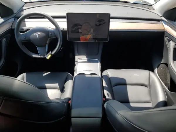 7SAYGDEE7PF816597 2023 TESLA MODEL Y - Image 8