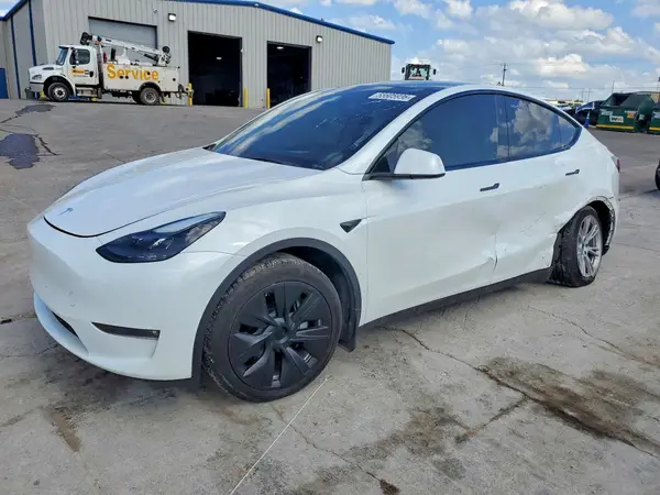 7SAYGDEE7PF817233 2023 TESLA MODEL Y - Image 1