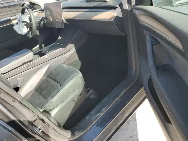 7SAYGDEE7PF822934 2023 TESLA MODEL Y - Image 8
