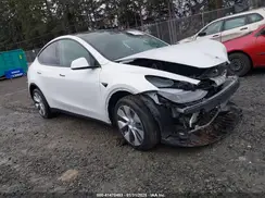7SAYGDEE7PF825106 2023 TESLA MODEL Y