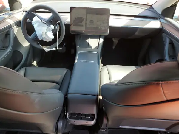 7SAYGDEE7PF829253 2023 TESLA MODEL Y - Image 8