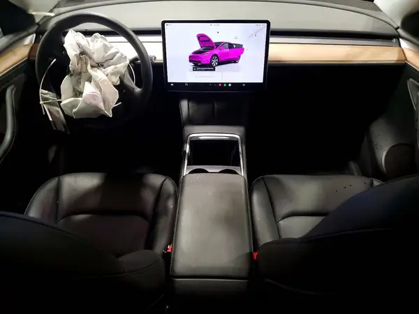 7SAYGDEE7PF837725 2023 TESLA MODEL Y - Image 8