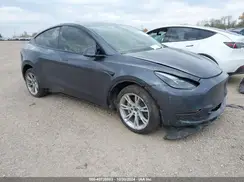 7SAYGDEE7PF845954 2023 TESLA MODEL Y