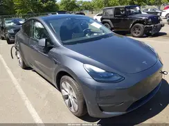7SAYGDEE7PF847512 2023 TESLA MODEL Y