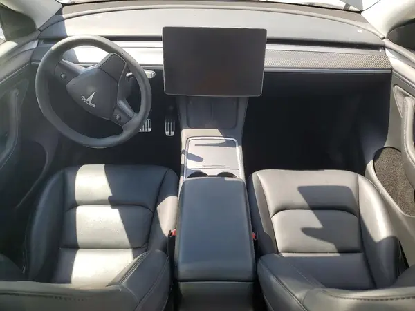 7SAYGDEE7PF850975 2023 TESLA MODEL Y - Image 8