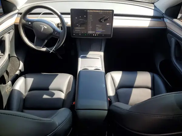 7SAYGDEE7PF851088 2023 TESLA MODEL Y - Image 8