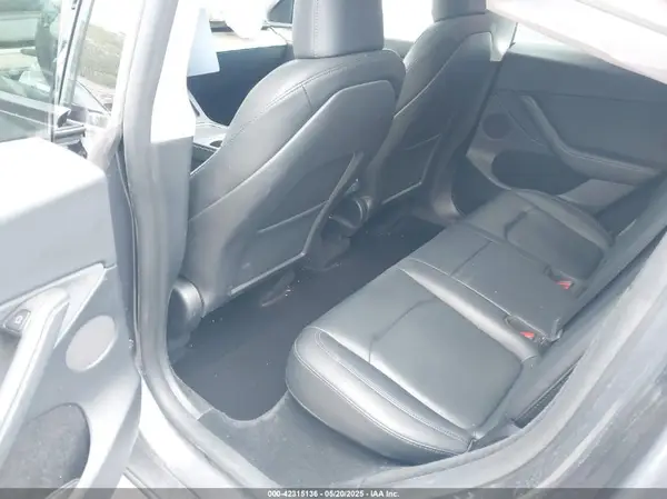 7SAYGDEE7PF852113 2023 TESLA MODEL Y - Image 8