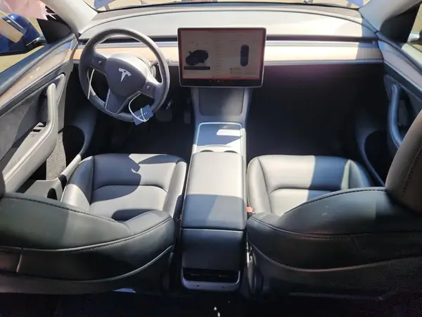 7SAYGDEE7PF856596 2023 TESLA MODEL Y - Image 8