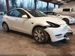 7SAYGDEE7PF872281 2023 TESLA MODEL Y