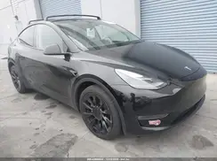 7SAYGDEE7PF887816 2023 TESLA MODEL Y