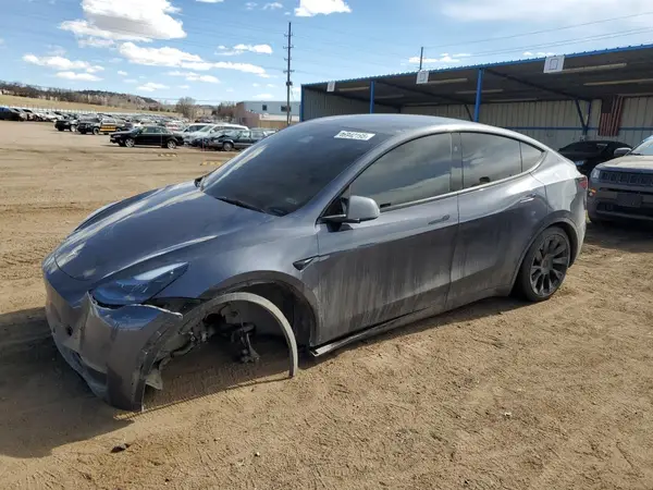 7SAYGDEE7PF888996 2023 TESLA MODEL Y - Image 1